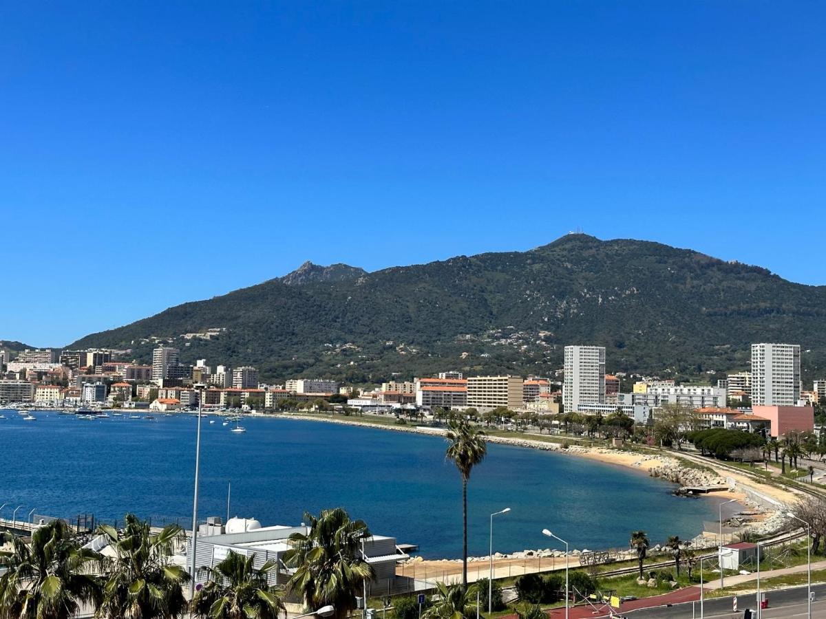 Superbe Appartement T3 Vue Exceptionnelle Golfe D'Ajaccio Ajaccio  Exterior foto